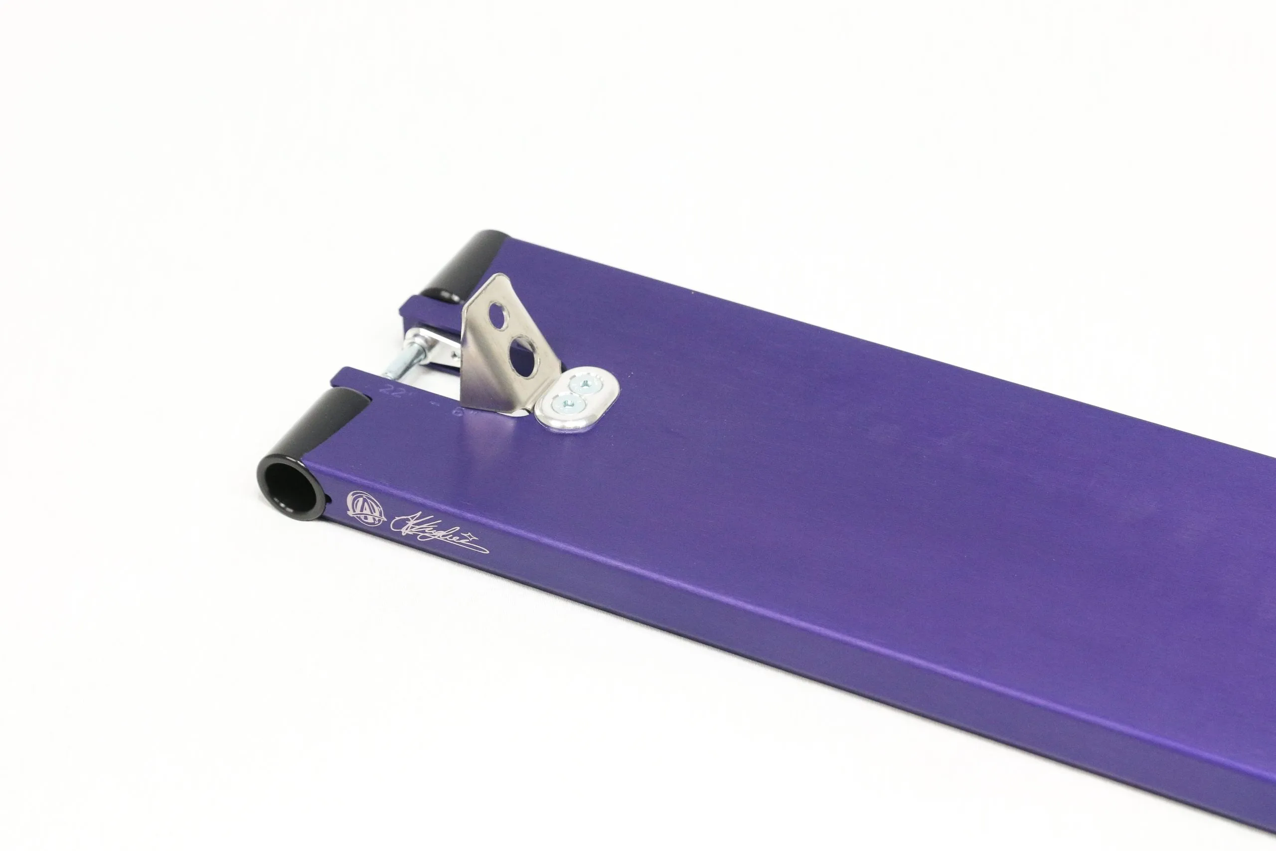 Apex Angus Hughes Signature V3 Scooter Deck - 6" x 22″ Violet