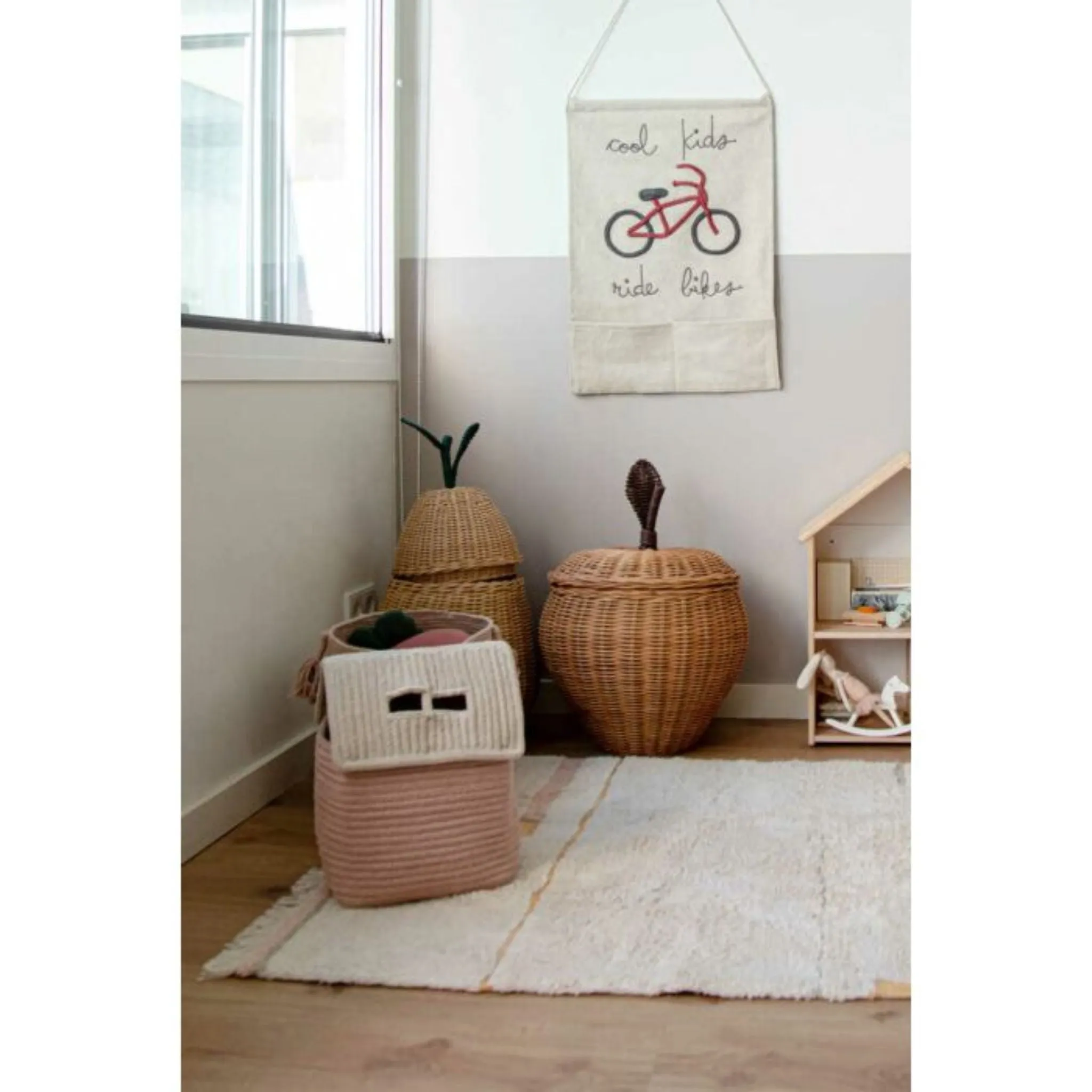 Basket House Vintage Nude