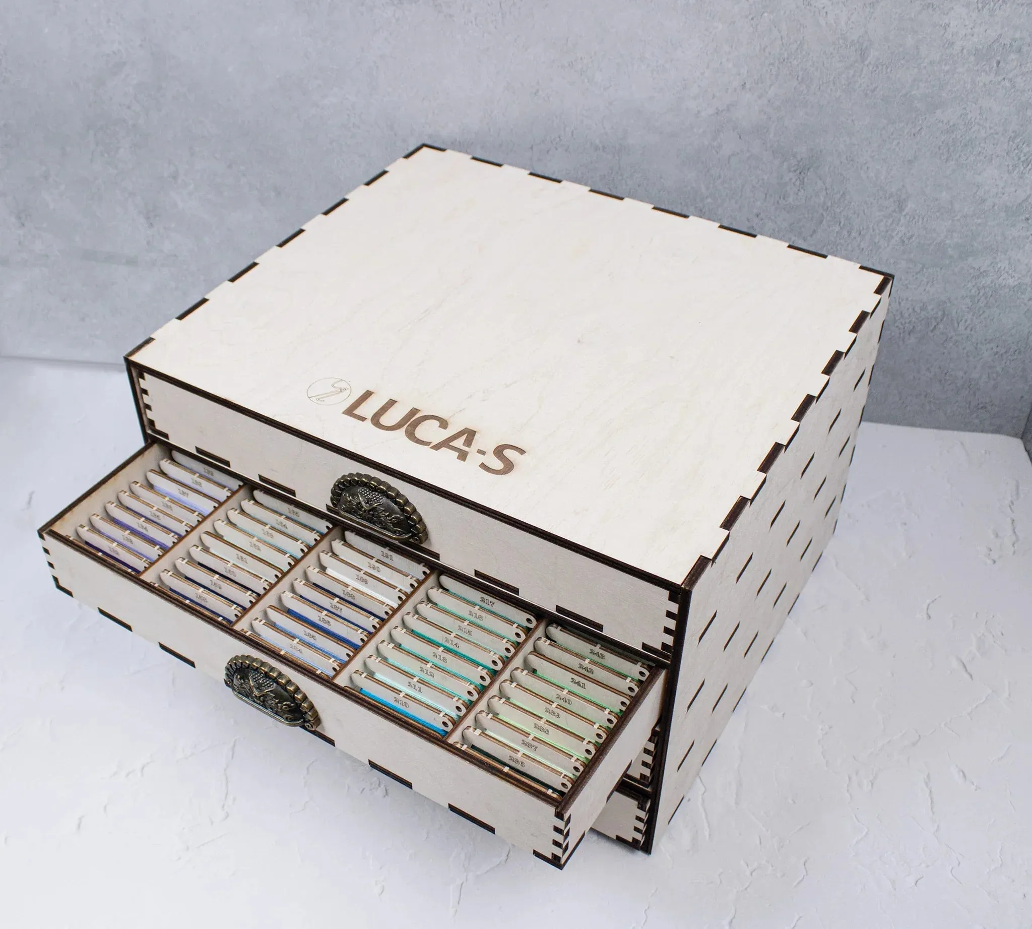 Luca-S Mouline Organizer - OL-03 Organizer Box 4 Luca-S Mouline 520 colors