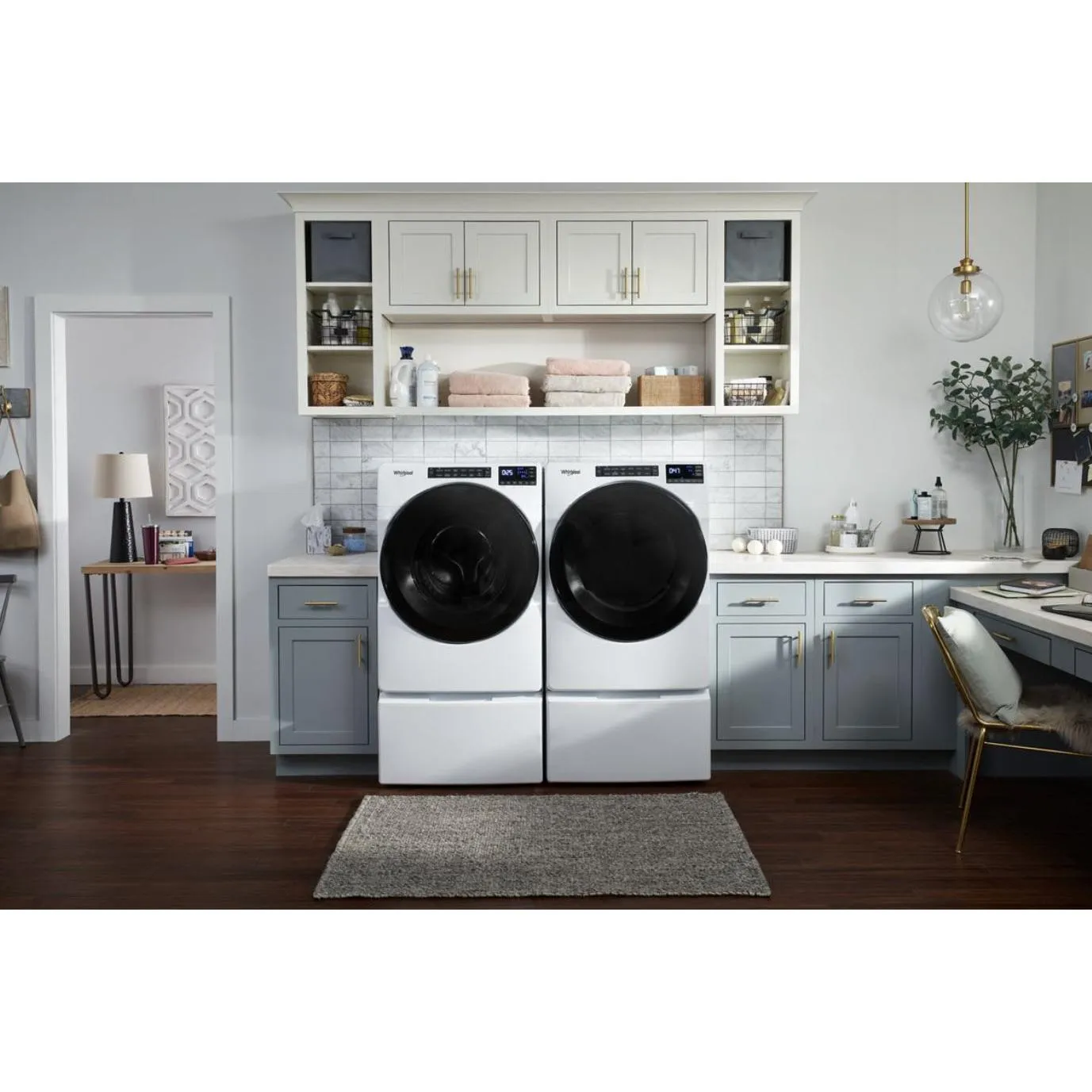 Whirlpool 5.2 cu. ft. Front Loading Washer with Sanitize Cycle WFW5605MW